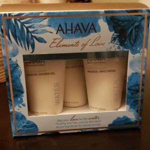 NWT AHAVA Elements of Love 3-piece gift set